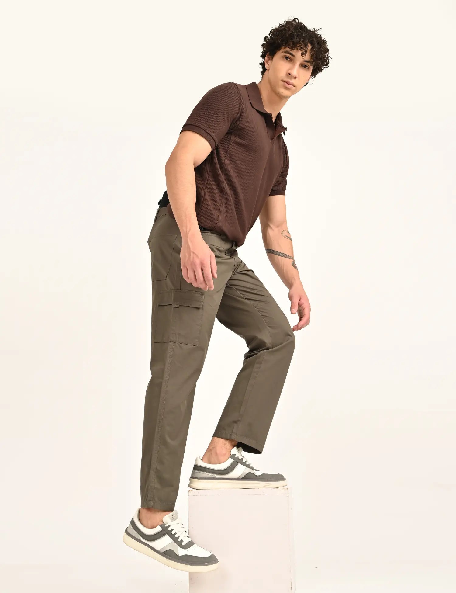 Men’s Straight Fit Utility Cargo Pants-Olive Grey