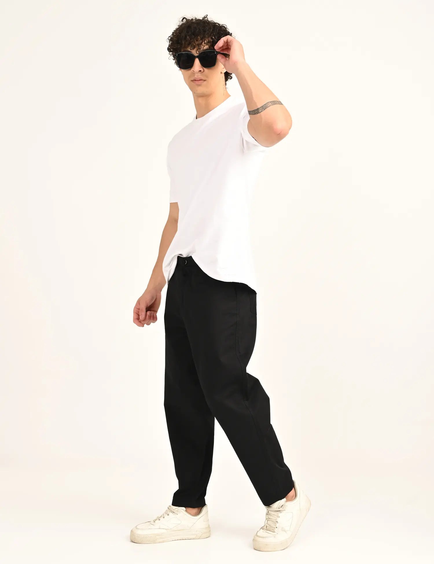 Men’s Relaxed Fit Straight Crop Cotton Pants-Black