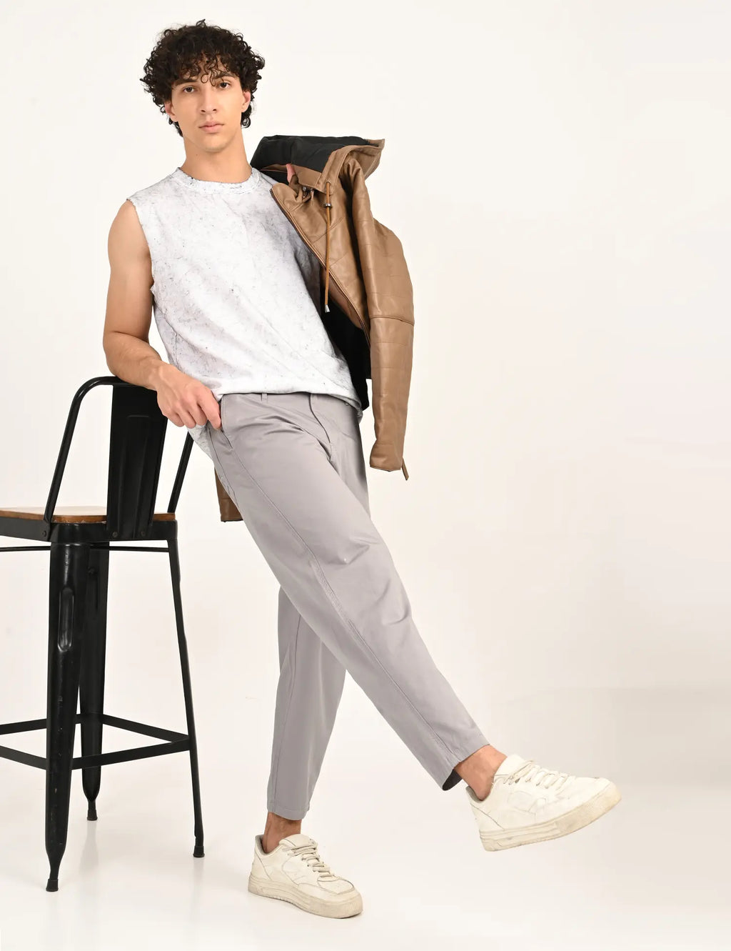 Men’s Relaxed Fit Straight Crop Cotton Pants-Light Grey